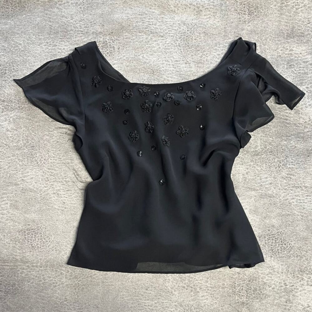 Sandra darren embellished curtain neck blouse
